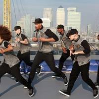 Diversity dancing on top of the o2